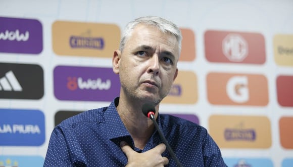 Tiago Nunes habló sobre el incidente con los barristas en el estadio Nacional. (Foto: César Bueno / GEC)