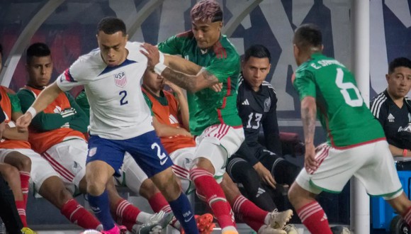 La Selección Mexicana vuelve estar en el 'ojo de la tormenta' tras este empate frente a los Estados Unidos. (Foto: EFE)