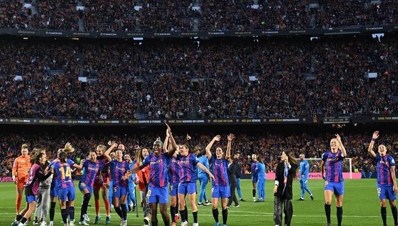 Barcelona femenino estableció récord mundial de asistencia ante Wolfsburgo. (Foto: EFE)