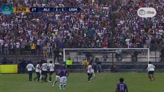 Alianza Lima: la atajada de Ricardo Farro que evitó un golazo de Luis Trujillo
