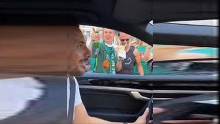 Orgullo peruano: Pizarro y las emotivas muestras de cariño de hinchas en las calles de Bremen  [VIDEO]