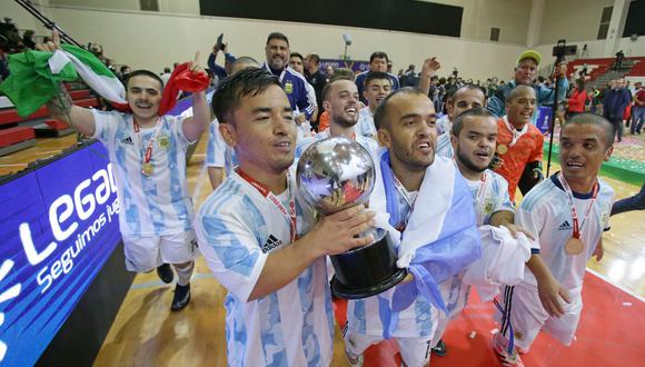 Argentina se consagra campeón de la Copa América de Fútbol Talla Baja tras vencer a Paraguay. (Foto: Legado)