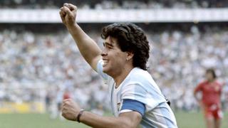 Está de festejo: Maradona cumple 60 años y el mundo del fútbol se rinde ante su leyenda