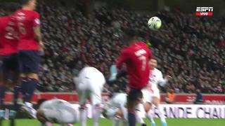 Enmudeció el estadio: el tiro libre de Messi que pegó en el tavesaño en PSG-Lille [VIDEO]
