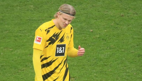Erling Haaland tiene contrato con Borussia Dortmund hasta junio del 2024. (Foto: AFP)