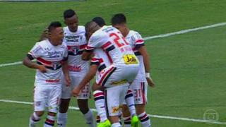 Christian Cueva y la curiosa celebración con Gilberto tras cuarto gol de Sao Paulo