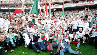 ¡Salta de alegría! Las mejores imágenes del Lokomotiv de Farfán tras salir campeón en Rusia