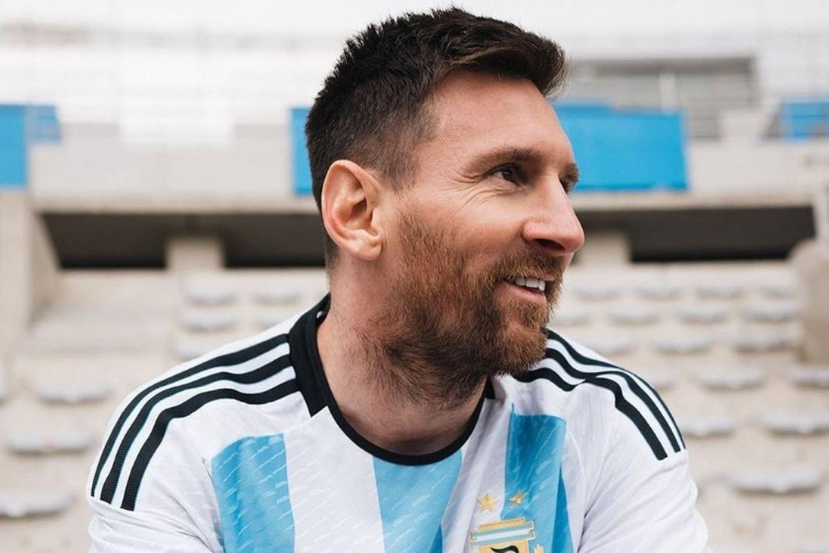Camiseta Argentina Mundial Qatar 2022: con Messi de se devela la primera imagen oficial de la indumentaria para la Copa del | FOTOS | FUTBOL-INTERNACIONAL | DEPOR