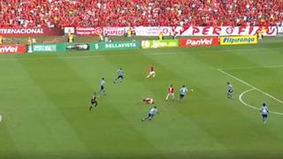 Sutil a un lado: pase de Paolo Guerrero a Nico López, que erró gol de Internacional [VIDEO]