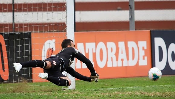 Carvallo tapó dos penales en el último partido de Universitario. (Foto: Liga 1)