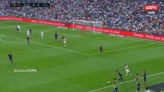 Una sotana para 'Vini': el tremendo túnel que lo desató las risas en el Bernabéu [VIDEO]