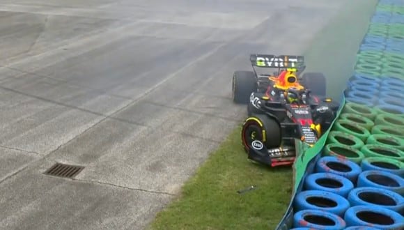 Checo Pérez se accidenta en la P1 del GP de Hungría. (Captura de Pantalla)