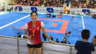 Se bañó en oro: Alexandra Grande se coronó en campeonato de karate en Turquía