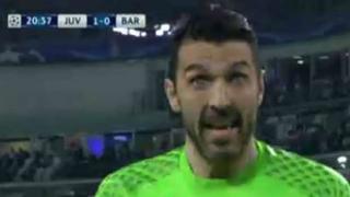 ¿Cristiano, eres tú? La imperdible reacción de Buffon tras quitarle un gol a Iniesta