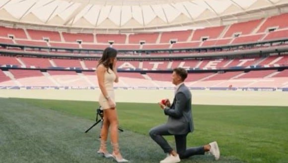 Marcos Llorente le pidió matrimonio a su novia en el Wanda Metropolitano. (Foto: Captura Instagram)
