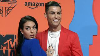 Georgina pone a la venta camiseta de Cristiano Ronaldo con fines benéficos 