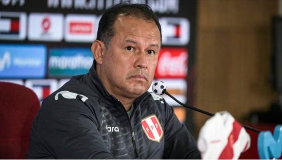 Juan Reynoso está dirigiendo su primera Eliminatoria como entrenador. (Foto: AFP)