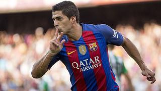 Luis Suárez puso de cabeza el primero del Barcelona ante el Al Ahli