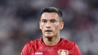 Alerta en Chile: Charles Aránguiz es baja en el Leverkusen y se perdería duelo ante Perú por Eliminatorias