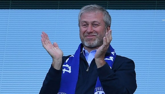 Roman Abramovich deja la administración del Chelsea (Foto: AFP)