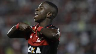 Le reventó el arco: Vinicius anotó su primer tanto como profesional con el Flamengo por Copa Sudamericana