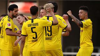 Media docena para llevar: Dortmund goleó a domicilo al Paderborn y no resigna la Bundesliga