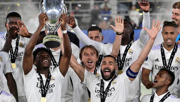 Real Madrid va por el sextete esta temporada, la misma en la que podría conseguir sus 100 títulos. (Foto: AFP)
