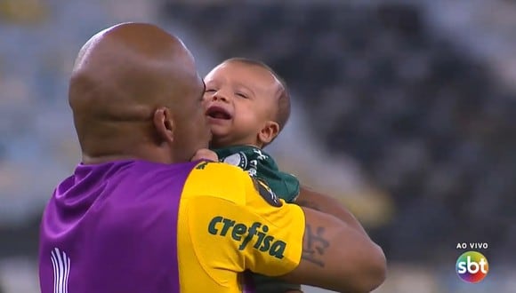 Jugador de Palmeiras celebró con su hijo recién nacido a la Final de Copa Libertadores 2020. (Captura)