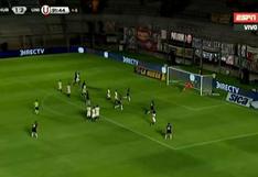 ¡Arquerazo! José Carvallo salvó a Universitario del gol del empate en los últimos minutos del duelo ante Huracán [VIDEO]
