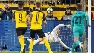 Debió repetirse: Ter Stegen se adelantó en el penal que le tapó a Reus en el 'Barza' vs. Dortmund [FOTO]