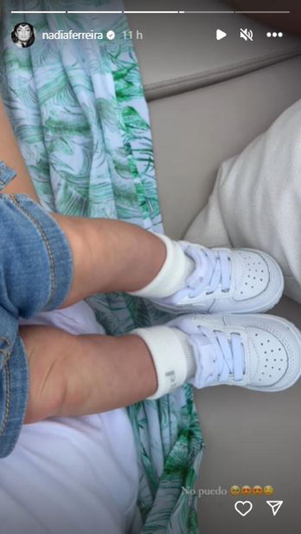 Nadia Ferreira showed her son's legs with Marc Anthony (Photo: Nadia Ferreira / Instagram)