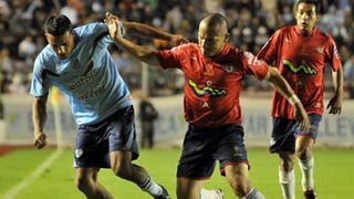 Wilstermann ganó 2-0 a Bolivar y sigue como líder en la Liga Bolivia