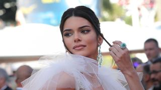 Kendall Jenner rememora su participación en uno de los desfiles más mediáticos del mundo con una llamativa fotografía