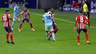 A los 5 minutos: Tapia pisó a Kondogbia y vio la tarjeta amarilla en el Atlético de Madrid vs. Celta [VIDEO]