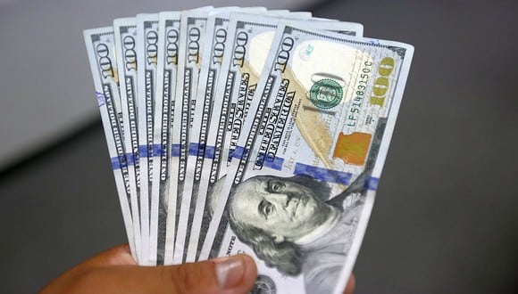 El dólar se negociaba a 20,1 pesos en México este lunes (Foto: GEC).