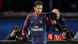 ¡Ooole! Neymar dejó en ridículo a rival con lujoso túnel por Champions League [VIDEO]