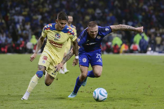 Cruz Azul vs América: resultado, resumen y goles del Clásico Joven por Liga MX | Foto: AFP
