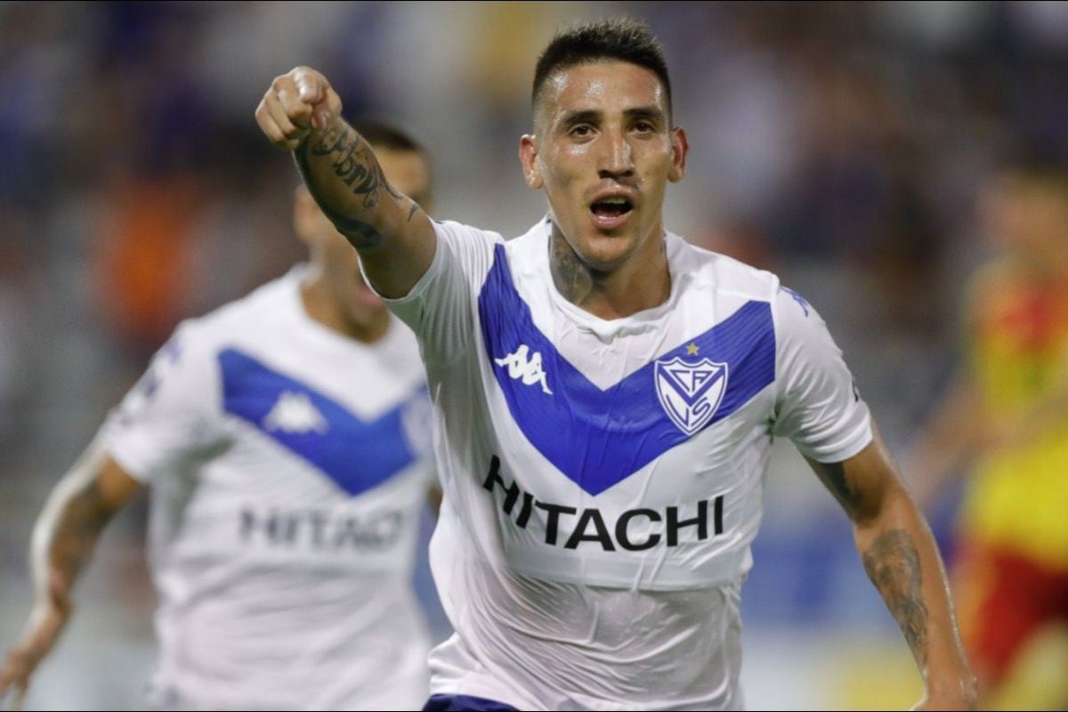 Vélez venció 1-0 a Aucas por fase 1 de la Copa Sudamericana 2020 con golazo de Centurión.