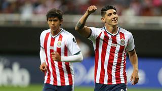 Golazo de tiro libre de Alan Pulido para el 2-1 de Chivas en Concachampions 2018 [VIDEO]