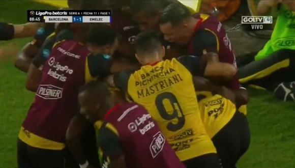 Gol de Carcelén para el 1-1 del Barcelona SC vs. Emelec en la Liga Pro de Ecuador. (Foto: GolTV)