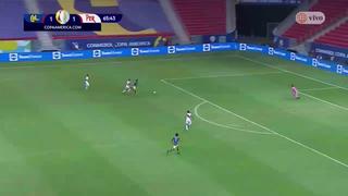 Asistencia del arquero: Díaz le ganó el duelo a López y puso el 2-1 para Colomba vs. Perú [VIDEO]
