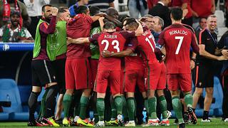 Portugal a semifinales de Eurocopa tras ganar a Polonia por penales