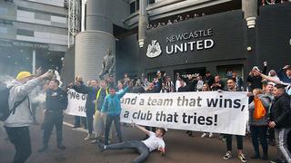 Todo empieza por el banquillo: los tres técnicos de gran cartel que suenan en Newcastle