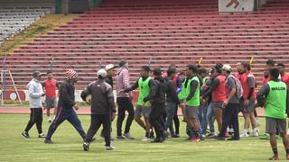 Práctica de Sport Huancayo fue interrumpida por un grupo de personas [FOTOS]