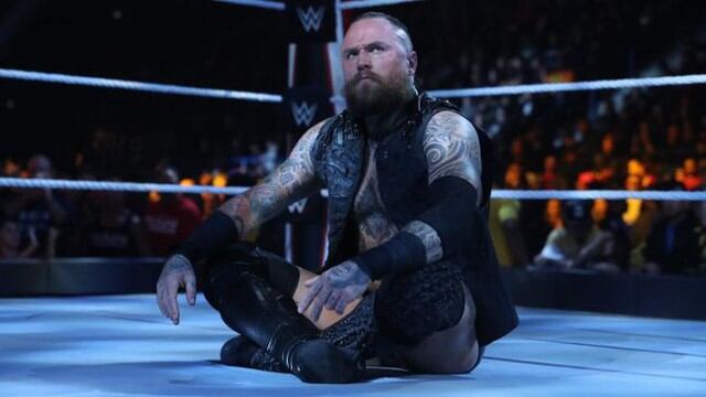 Aleister Black no estará, pues Bobby Lashley -su rival- habría sido puesto en cuarentena por medida de prevención al coronavirus. (WWE)