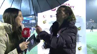 ‘El Caballero Antoine': Griezmann rechaza un paraguas para que reportera no se moje por la lluvia