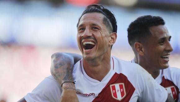 Roberto Baggio llenó de elogios a Gianluca Lapadula. (Foto: Selección Peruana)