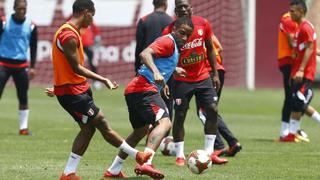 Selección Peruana: Jefferson Farfán estuvo cojeando en los entrenamientos