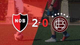 Con dos goles, Newell`s se impuso a Lanús en el Coloso del Parque