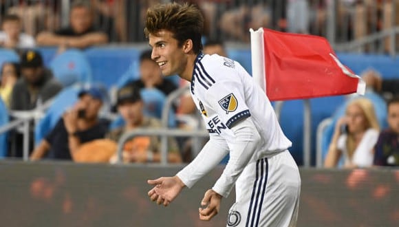 Riqui Puig anotó su primer gol en la MLS en el 2-2 entre LA Galaxy vs. Toronto. (Foto: Getty Images)